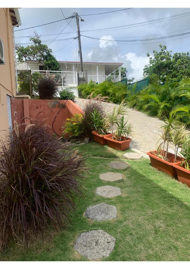 Les Villas Du Bambou - Appartement Azul De 1 A 3 Pers เลอโกซิเยร์ ภายนอก รูปภาพ